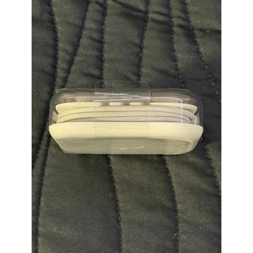 Genuine Apple EarPods 3.5mm Headphone Jack Earbuds Sealed